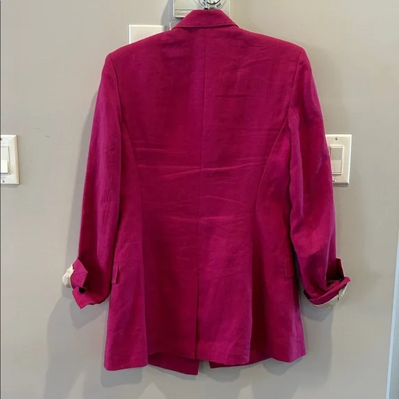 Theory Double Tailor Blazer Jacket in Pop Fuschia - Picture 9 of 14